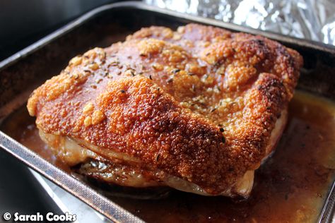 Sarah Cooks: The Best Roast Pork Shoulder and my tips for perfect crackling... Pork Shoulder Recipes Oven, Best Roast Pork, Pork Shoulder Picnic Roast, Roasted Pork Shoulder Recipes, Pork Shoulder Picnic, Perfect Roast Pork, Roast Pork Shoulder, Pork Picnic, Picnic Roast