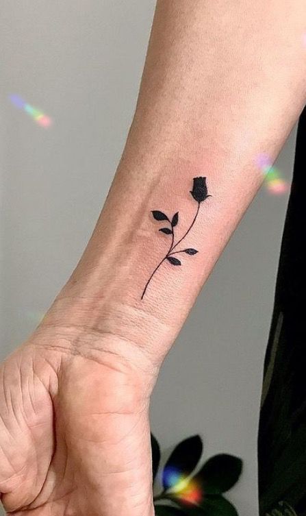 Rose Thorn Tattoo, Rose Bud Tattoo, Small Black Tattoos, Black Flowers Tattoo, Black Rose Tattoo, Simple Rose Tattoo, Thorn Tattoo, Rose Tattoo Ideas, Rose Hand Tattoo