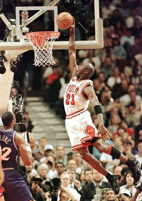 michael-jordan-through-the-years-air-jordan-xiv-17 Michael Jordan Dunking, Mike Jordan, Jordan Xiv, Kevin Durant Shoes, Michael Jordan Photos, Jeffrey Jordan, Michael Jordan Pictures, Jordan Bulls, Karl Malone