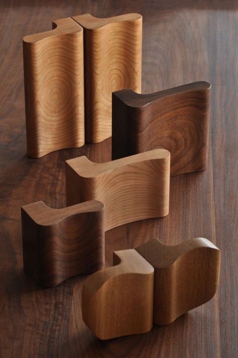 World Heritage, Sugatakatachi Modern Pocket Door, Wooden Handles Door, Modern Door Handle, Wood Door Handle, Black Interior Door, Wood Drawer Pulls, Door Handle Design, Wooden Main Door, Wardrobe Door Handles