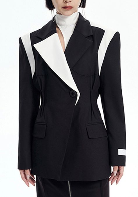 Item NO.: NE_1DF076201Price: US$ 36.42Category: Outerwear > Blazer & SuitsColor: blackSize: S, M, LDescription: PolyesterDetail: This Women Trendy Black And White Contrast Patchwork Blazer Made Of Durable And Comfortable Material. It Is a Must-Have Item For Commuting And Events. Ladies Blazer Can Be Found In All Seasons And All Occasions. No One Can Refuse The Temptation Of Blazers. Blazers Are No Longer Just Suitable For Business Occasions, Casual And Loose Cut Style Cheap Wholesale Women’s Bla Color Block Blazer, Street Mode, Hip Hop Fashion 90s, Elegant Blazers, Corset Bustier, Chic Skirts, High Street Fashion, Autumn 2023, Jacket Fashion