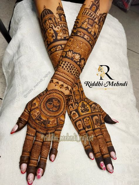 Bridal mehndi designs Bride Mehndi Designs Latest, Back Hand Mehndi Design For Bride, Bride Mehndi Designs Back Hand, Back Hand Mehndi Bridal, Mehandi Design For Marriage, Dhol Nagara Mehndi Designs, Bridal Mehendi Designs Back Hands, Heavy Bridal Mehndi Designs, Bridal Back Mehndi Designs