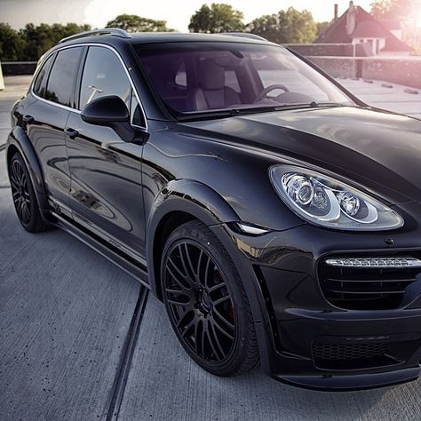 Cayenne Turbo, Utility Vehicles, Porsche Cayenne, Car Tuning, Dream Car, Cayenne, Body Kit, Super Cars, Dream Cars