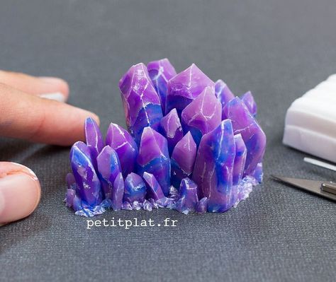 https://flic.kr/p/LeEefN | Sculpted crystals using polymer clay. Yes I have plans with these. 😎 In the meantime go watch them being made https://youtu.be/42UZ8WpJO-M | via Instagram ift.tt/2b6NRor Polymer Clay Canes, Yes I Have, Miniature Model, In The Meantime, Polymer Clay Beads, Wire Art, Clay Beads, Floral Rings, Polymer Clay