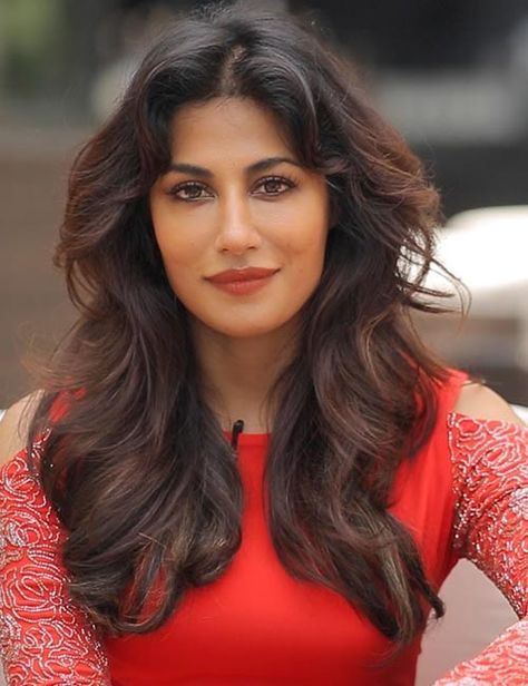 30 Most Beautiful Women In India Chitrangada Singh, Beauty Dish, Beauty Tips And Tricks, Women In India, India Beauty, Beautiful Skin, Henna Designs, Look Fashion, Tips And Tricks