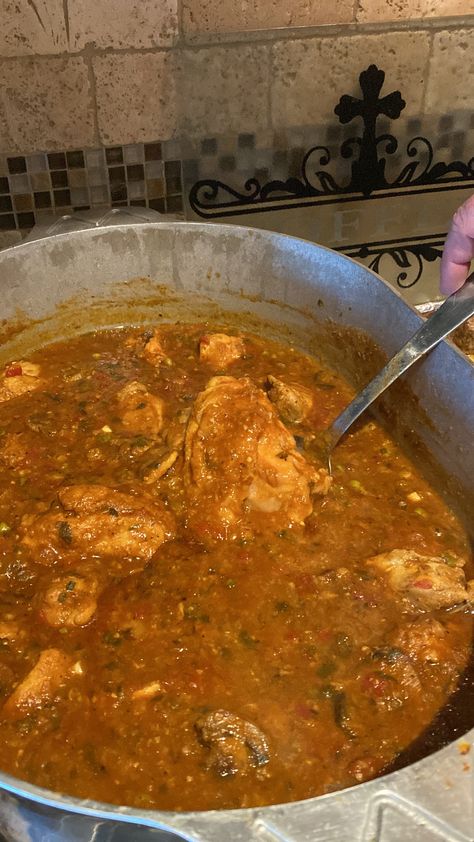 This recipe is Jeremy's take on Chef John Folse's, Creole-Style Chicken. The difference between Chicken Sauce Piquant & Creole-Style Chicken is mainly the flavors used by the various sub-cultures within the Cajun community. As the title reflects, (Piquant = pleasantly biting, or a sting), this recipe is spicy! Chicken Sauce Piquant Recipe, Chicken Sauce Piquant, Piquant Sauce Recipe, Sauce Piquant, Creole Chicken, Cajun Sauce, Chicken Sauce, Creole Cooking, Cajun Dishes