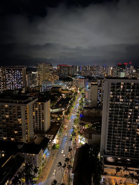 Waikiki city view Honolulu Hawaii Aesthetic Wallpaper, Waikiki Aesthetic, Tropical City, Hawaii City, Hawaii Apartment, Honolulu Hawaii Vacation, Honolulu City, Apartment View, Honolulu Hawaii