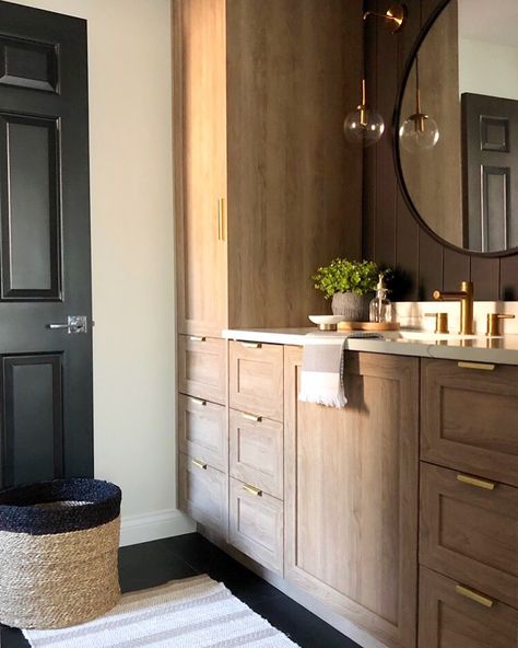 Vanity With Linen Cabinet, Modern Country Bathroom, Cabin Bathrooms, Ikea Bathroom, Shaker Doors, Bathroom Redesign, Bathroom Closet, Hall Bathroom, Downstairs Bathroom