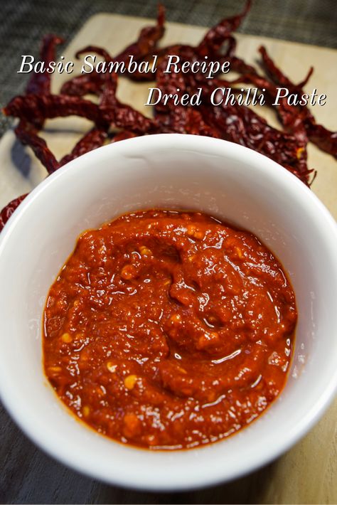 Homemade Chili Paste, Red Chilli Paste Recipe, How To Make Chili Paste, Red Chili Paste Recipe, International Sauces, Chilli Paste Recipe, Chili Paste Recipe, Authentic Tamales, Sambal Recipe