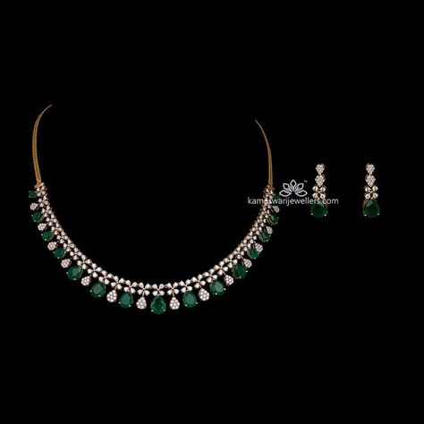 Emeralds Necklace, Diamond Necklace Indian, Kameswari Jewellers, Diamond Pendants Designs, Antique Jewellery Designs, Diamond Necklace Designs, Gold Necklace Indian Bridal Jewelry, Diamond Pendants, Necklace Indian