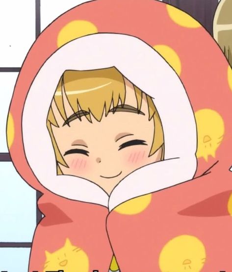 Armin Arlert with his Futon <3 Attack on Titan: Junior High Attack On Titan Junior High, Junior High, An Anime, Attack On Titan, Blonde Hair, Blonde, Tumblr, Red, Hair