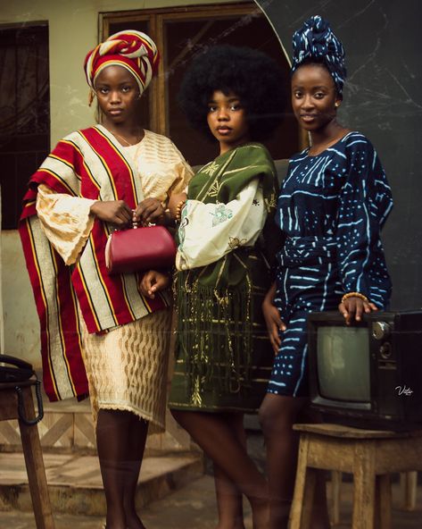 Old School Outfits, Nigerian Culture, Yoruba People, Black Royalty, Beautiful Photoshoot Ideas, Vintage Black Glamour, Home Renovations, Fashion Photography Inspiration, African Diaspora