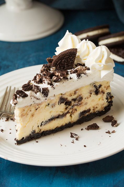 Cookies ‘N Cream Cheesecake - Cooking Classy Cheesecake Factory Copycat, Oreo Cheesecake Recipes, Cheesecake Factory Recipes, Cookies And Cream Cheesecake, The Cheesecake Factory, Cream Cheesecake, Cookies N Cream Cookies, Chocolate Cakes, Oreo Cookie