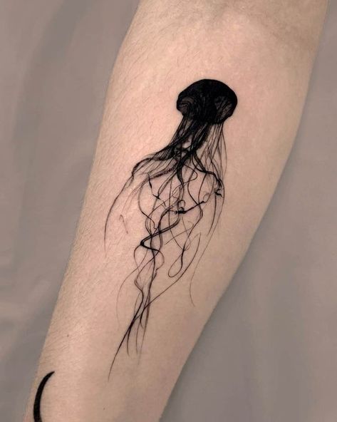 Moon Jellyfish Tattoo, Small Octopus Tattoo, Octopus Tattoo Design, Jellyfish Tattoo, Octopus Tattoo, Dragon Tattoo Designs, Tattoo Ideas For Women, Jelly Fish, Dragon Tattoo