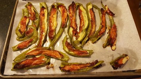 Italian Long Hots – Simply Sundays! Stuffed Long Hots Recipe, Long Hot Peppers, Crispy Prosciutto, Hot Appetizers, Long Hots, Peppers Recipes, Sweet Chili, Veggie Sides, Hot Meals