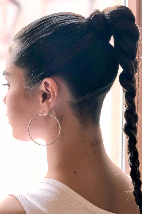 Celebrity Undercut Hairstyles: Photos And Inspiration | Glamour UK Subtle Undercut Women, Selena Gomez Live, Selena Gomez Tattoo, Undercut Ponytail, Selena Gomez Short Hair, Throwback Fashion, Selena Gomez Hair, Poofy Hair, Prom Hair Medium