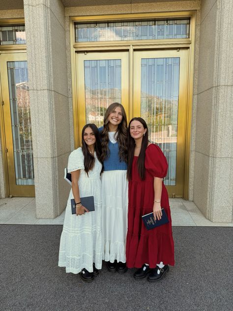 Missionary Photoshoot Sister, Christian Concert Outfits, Missionary Outfits Sister, Lds Garments, Lds Missionary Outfits Sisters, Lds Church Outfits, Lds Prom Dresses, Missionary Aesthetic, Lds Sister Missionary Outfits