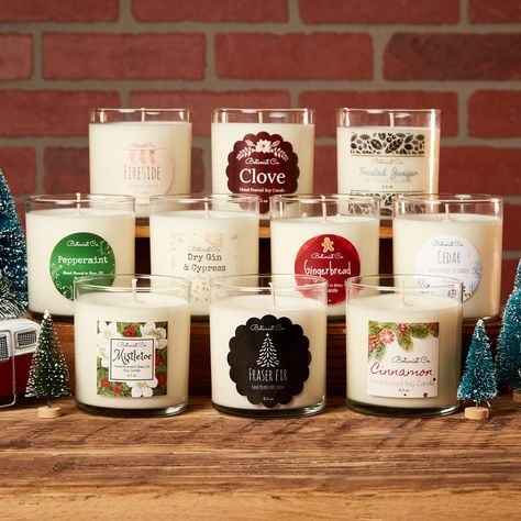 Ready to start making your holiday Christmas candles? Check out our Top 10 Holiday Candle Scents for 2020, along with some new featured scents you can pick up from our friends at CandleScience and free Avery templates to create your perfect holiday candle labels. #AveryProducts #AveryWePrint #HolidayPlanning #Candles #HolidayCandles #ScentedCandles #DIYCandles #GiftIdeas #DIYGiftIdeas #CandleMaker Holiday Candle Scents, Holiday Scented Candles, Xmas Candles, Holiday Decor Thanksgiving, Dollar Tree Christmas Decor, Christmas Scented Candles, Soya Mumu, Candle Scents, Holiday Candle