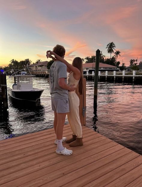 #couple #boyfriend #aesthetic #preppy #cute #summer #sunset #boat Boyfriend Aesthetic, Couple Boyfriend, Preppy Beach, Aesthetic Preppy, Teen Love, Boyfriend Goals, Couple Beach, Summer Sunset, This Is Love