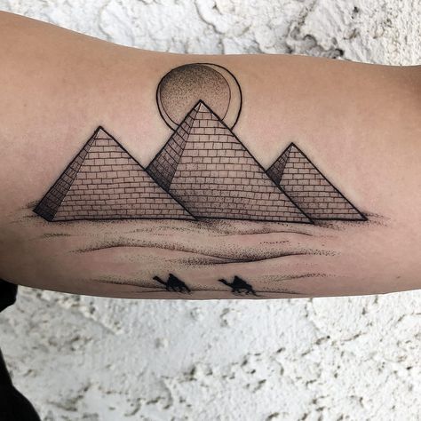 Egyptian Pyramid Tattoo, Egyptian Goddess Tattoo, Eye Of Ra Tattoo, Egypt Tattoo Design, Egyptian Cat Tattoos, Nefertiti Tattoo, Egyptian Eye Tattoos, Pyramid Tattoo, Ankh Tattoo