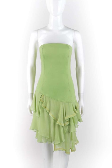 For Sale on 1stDibs - ALEXANDER McQUEEN S/S 1996 “The Hunger” Green Asymmetric Strapless Ruffle Dress Brand / Manufacturer: Alexander McQueen Collection: S/S 1996 Style: Strapless Cute Green Mini Dress, B Day Dresses, 2010 Dresses, 1996 Style, Trends Ss24, Bday Dresses, Alexander Mcqueen Collection, Tinkerbell Costume, Green Ruffle Dress