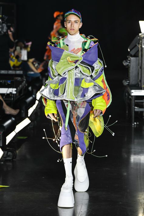 VFiles Spring 2019 Ready-to-Wear Collection - Vogue Distortion Fashion, Experimental Fashion, Antwerp Fashion, Abstract Fashion, 2019 Runway, Conceptual Fashion, Cyberpunk Fashion, Weird Fashion, Futuristic Fashion