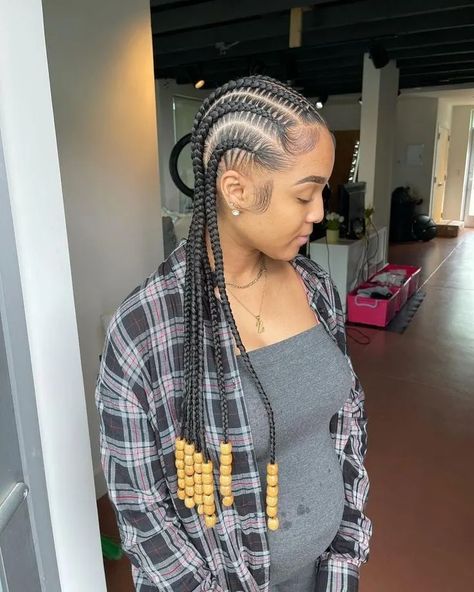 28 Attachment Hairstyles that’ll Always Enhance Your Beauty – Svelte Magazine Long Cornrows With Beads, 6 Stitch Braids, All Back Hairstyle, Cornrows With Beads, Birthday Hairstyles, Feed In Braids Hairstyles, Braided Cornrow Hairstyles, Stitch Braids, Feed In Braid