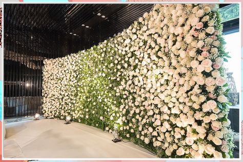 Looking for the perfect indoor wedding backdrop design to make your special day truly memorable? Check out these stunning ideas that will add an elegant touch to your wedding decor. From romantic floral arrangements to modern geometric designs, there's something for every couple's style. Create a picture-perfect backdrop for your ceremony or reception with these beautiful indoor wedding designs. Flower Wall Wedding Ceremony Backdrop, Indoor Wedding Backdrop, Wedding Flower Wall Backdrop, Floral Wall Wedding, Romantic Floral Arrangements, Rose Wedding Decorations, Engagement Decoration, Reception Stage Decor, Simple Stage Decorations