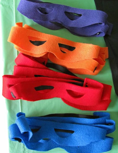 Turtle Birthday Party Ideas, Ninja Turtle Birthday Party, Diy Ninja, Turtle Birthday Party, Ninja Turtle Mask, Ninja Turtle Theme, Mutant Ninja Turtles Party, Turtle Birthday Parties, Turtle Theme