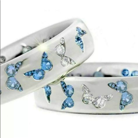 So Pretty Blue And White Sapphires Are So Reflective In This .925 Band. Ring Party Jewelry, Casual Rings, Golden Green, Rings Jewelry Fashion, Butterfly Ring, Butterfly Jewelry, Charm Rings, Men's Jewelry Rings, Valentines Jewelry