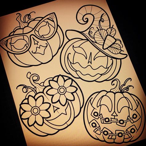 Pumpkin And Flowers Tattoo, Flower Pumpkin Tattoo, Cute Jackolantern Tattoo, Halloween Pumpkin Tattoo Design, Halloween Tattoos Pumpkin, Halloween Tattoo Flash, Learn To Tattoo, Pumpkin Tattoo, Pumpkin Drawing