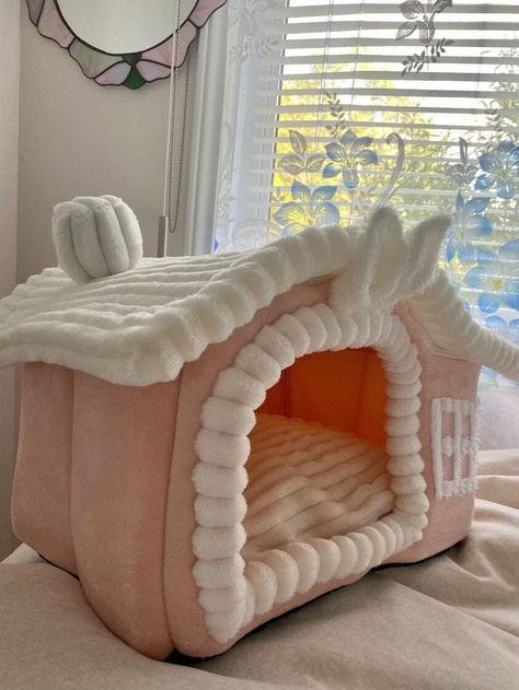 THE best bunny bed for a very lucky bunny 🐰 🐰 Safe for Rabbits, Chinchillas, Guinea Pigs, and More 🎉 Entertaining Playtime Experience  🛏️ Cozy Bed for All Small Animals 🐾  Your Beloved Bunny Comfort Retreat. This soft and plush bed, named for its delightful resemblance to delicious marshmallows, offers your bunny a unique blend of charm with enchanting details like bunny ears and a marshmallow-shaped chimney on top. The cushion interior is reversible, offering your bunny a variety of comfort options. Plus, practicality is at its core as this bed is easily machine-washable, ensuring optimal hygiene. Treat your furry friend to exceptional relaxation in the Marshmallow Bunny Bed. Your bunny deserves only the best, and this bed is the perfect representation of comfort and style for your f Bunny Pet Bed, Pet Bunny Accessories, Bunny Toys House Rabbit, Cute Pet Bed, Bunny Home Ideas, Bunny Play Area, Bunny Set Up, Bunny Room Ideas, Rabbit Beds