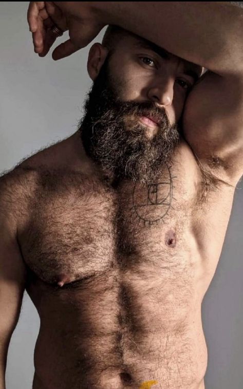 Essential Fashion, Epic Beard, Scruffy Men, Great Beards, Bear Men, Beard Life, December 2022, Muscular Men, Fashion Pieces