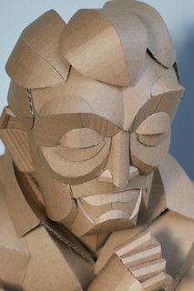 Cardboard Faces, Cardboard Art Sculpture, Paper Mache Head, Cardboard Mask, Human Sculpture, Folding Origami, Cardboard Sculpture, Afrikaanse Kunst, Paper Mache Sculpture