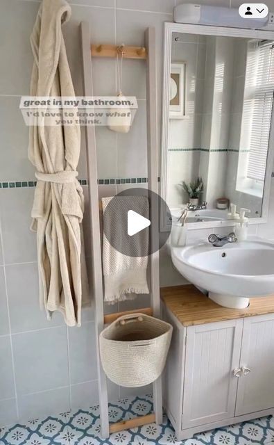 Ragrund Ikea Hack, Ikea Nysjön Hack, Nysjön Cabinet Hack, Ikea Vesken Hack, Ikea Hacks Bad, Ragrund Ikea, Bathroom Ideas Ikea, Ikea Toilet, Ikea Hack Bathroom