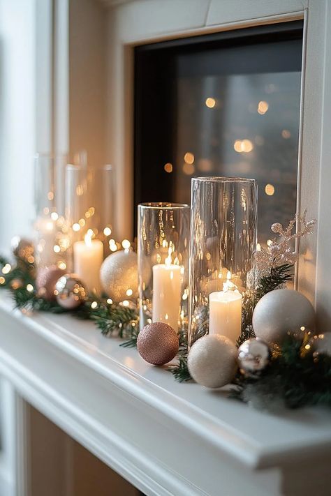 15 Chic Christmas Mantle Decor Ideas for Cozy Fireplaces 36 Easy Diy Christmas Decorations, Decorating Apartment, Neutral Christmas Decor, Cozy Christmas Decor, Christmas Apartment, Christmas Mantle Decor, Christmas Decor Inspiration, Christmas Themes Decorations, Christmas Tree Inspiration