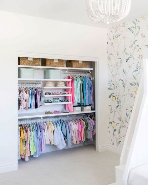 Toddler Closet, Kids Cabinet, Shared Closet, Closet Hacks Organizing, Kids Closet Organization, Kid Closet, Girl Closet, Organization Kids, Home Organization Hacks