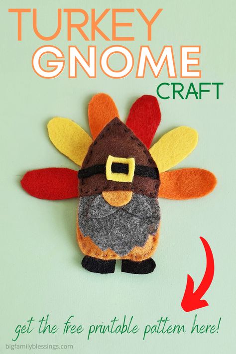 Turkey Gnome for Thanksgiving. This adorable felt turkey gnome is an adorable felt Thanksgiving craft for kids and adults to create! Felt Gnome Pattern, Felt Turkey Craft, Turkey Gnomes Diy, Felt Turkey Pattern, Felt Thanksgiving Crafts, Thanksgiving Felt Crafts, Thanksgiving Gnomes Diy, Turkey Patterns Free Printable, Turkey Sewing Pattern