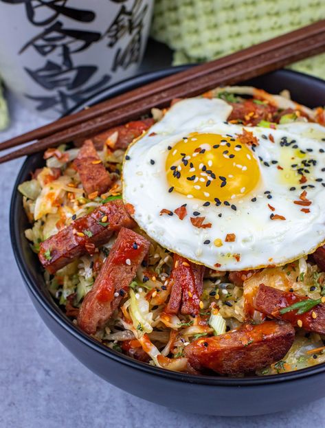 Keto Spam Egg Roll Bowl (Crack Slaw) - Culinary Lion Spam Recipes Dinners, Egg Roll Bowl, Spam Recipes, Eggroll In A Bowl, Egg Roll In A Bowl, Keto Meal Prep, Egg Roll, Keto Food, Egg Rolls