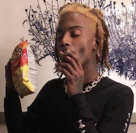 AWGE on Instagram: “man” Dreadlocks Men, Blonde Dreadlocks, Instagram Man, Swag Pics, Boujee Aesthetic, Anime Boy Hair, Spongebob Wallpaper, Mrs Carter, Rap Aesthetic