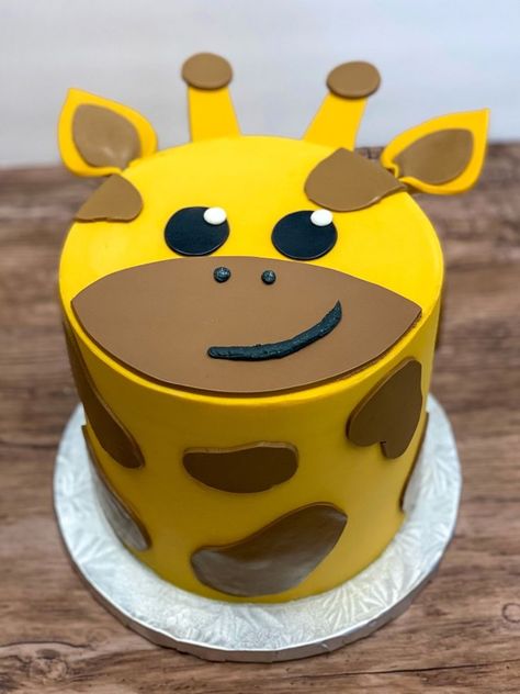 Jungle Birthday Cakes, Giraffe Cake, Cake Designs For Kids, Giraffe Cakes, Animal Birthday Cakes, Fondant Cake Designs, Cake Kit, Animal Cakes, Animal Cake