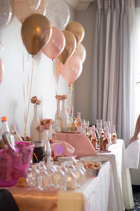 Classy, elegant DIY bachelorette party in Newport Rhode Island! Hotel Hens Party, Elegant Hen Party Ideas, Bachelorette Pajama Party Decor, Classy Hens Decorations, Classy Pajama Party, Hen Party Decorations Diy, Classy Hen Party Decorations, Elegant Bachelorette Party Decor, Elegant Bachelorette Party Ideas