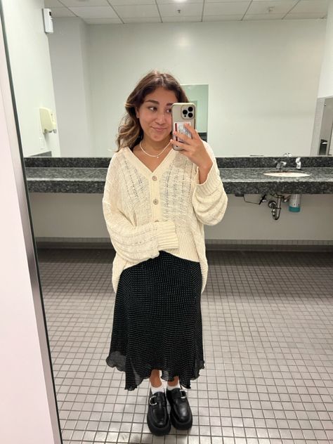 cardigan, skirt, business casual outfit Business Casual Outfits Cardigan, Business Casual Skirt Outfits, Cardigan And Skirt Outfit, Skirt Business Casual, Business Casual Skirt, Grandma Aesthetic, Cardigan Skirt, Black Skirt Outfits, Business Casual Outfit