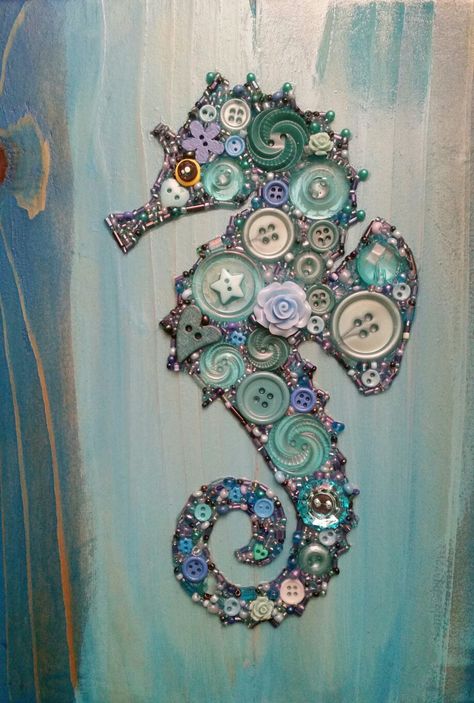 Button Art Seahorse on Recycled Wood with Acrylic Paint Background #button #art #seahorse Button Crafts For Kids, Button Art On Canvas, Button Creations, Vintage Jewelry Art, Diy Buttons, Ocean Decor, Ocean Theme, Beach Crafts, Seashell Crafts