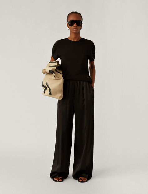 Satin Trousers Outfit, Joseph Fashion, Trousers Outfit, Trousers Details, Trouser Outfit, Satin Trousers, Classic Blouses, Slip Skirts, Fall Capsule Wardrobe