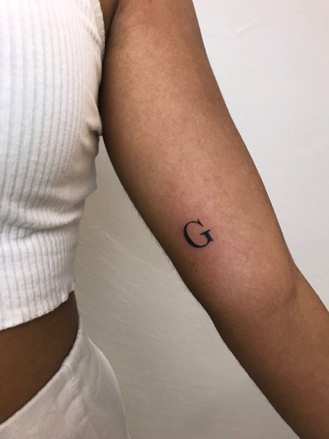 G Tattoo Letter Design For Women, Small G Tattoo, G Initial Tattoo, Letter G Tattoo Ideas, Cursive G Tattoo, C Tattoo Initial, G Tattoo Letter Design, One Letter Tattoo, T Tattoo Initial