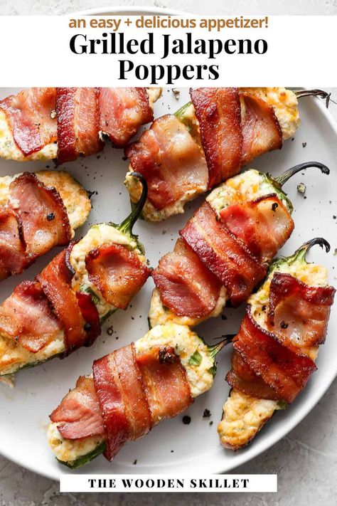 Grilled Jalapeño Poppers - A delicious and easy Grilled Jalapeno Popper recipe that is perfect for your next summer cookout! Bacon-wrapped and so good! #grilledjalapenopoppers #grilledjalapenopoppersrecipes #grilledjalapenopoppersrecipe #baconwrappedjalapenopoppers Jalapeño Poppers Recipe, Jalapeno Appetizer, Grilled Jalapeno Poppers, Grilled Appetizers, Bacon Wrapped Jalapeno Poppers, Jalapeno Popper Recipes, Bacon Wrapped Jalapenos, Jalapeño Poppers, Poppers Recipe