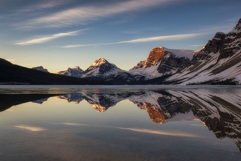 15 Amazing Photography Spots in the Canadian Rockies - In A Faraway Land Canada, Rocky Mountains, Rockies, Landscapes, Photography, Mountains, West, Banff, Jasper, Yoho, National Parks, Trails, Hiking, Camping, Lakes, Pictures Minnewanka Lake, Maligne Lake, Wallpapers Ipad, Breathtaking Photography, Parks Canada, Scenic Roads, Lake Photos, Mountain Wallpaper, Photography Guide