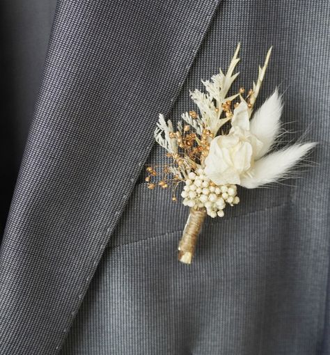 Boutonnières/wedding Boutonniere/dry Flower Boutonniere/mini - Etsy Dried Gypsophila Bouquet, Gypsophila And Pampas Wedding, Dry Flower Boutonniere, Dried Flowers Boutonniere, Pampas Grass Boutonniere, Boutonniere Dried Flowers, Dried Boutonniere, Dried Flower Bridal Bouquet, Flower Bouquet Pampas