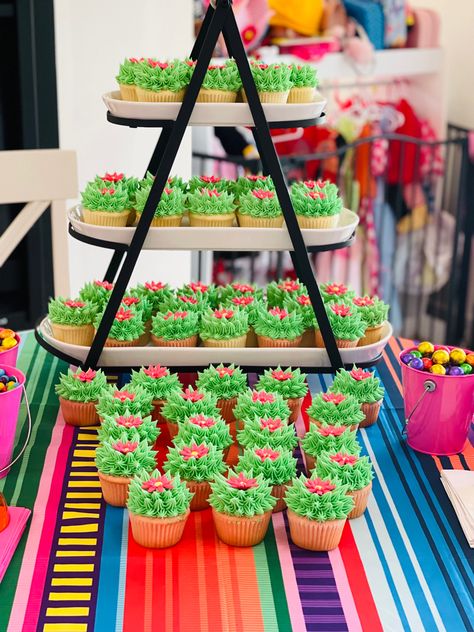 One Fiesta Party, Fiesta Party Food Table, Fiesta Work Party, Fiesta Theme 18th Birthday Party, No Time To Siesta Its My First Fiesta, Fiesta Bday Party Ideas, Mexican Birthday Party Food Ideas, Fiesta Deserts Party Ideas, Fiesta Theme 3rd Birthday Party